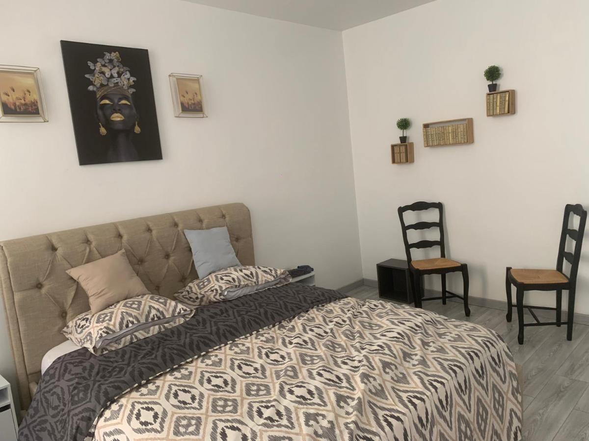 « Le Madeleine » Apartamento Marselha Exterior foto